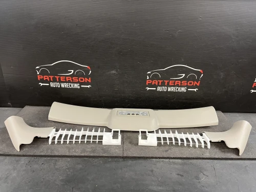 2002-2005 Ford Thunderbird Used Overhead Console