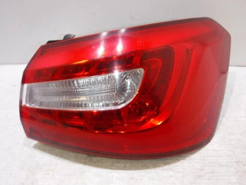 2014 2015 2016 Kia Cadenza Passenger RH Quarter Mounted Tail Lamp OEM used OEM tail light assembly