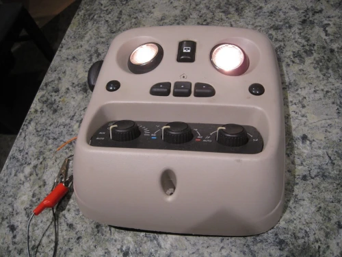 2003 GMC / Chevrolet Yukon / Tahoe Used Overhead Console