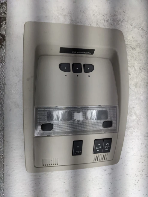 2007 GMC Yukon Tan Used Overhead Console