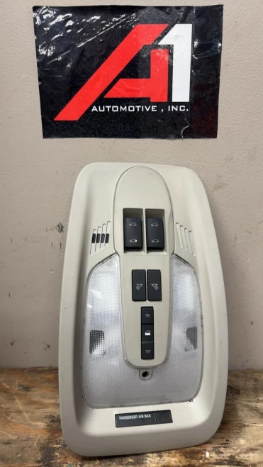 2010 GMC Terrain Sunroof Used Overhead Console