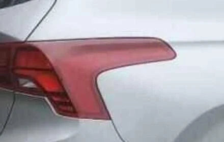 2021-2023 Hyundai Santa Fe Passenger RH Quarter Mounted Tail Light Lamp OEM OEM used OEM tail light assembly