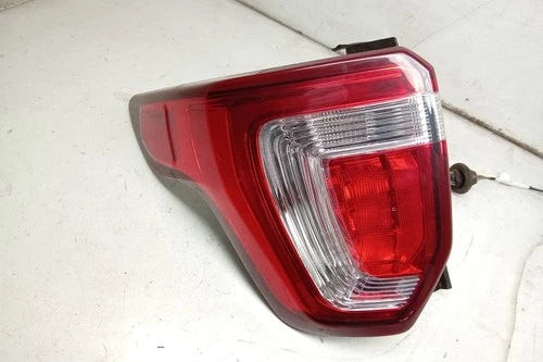18 2018 Ford Explorer Driver LH Quarter Mounted Tail Light Lamp OEM used OEM tail light assembly