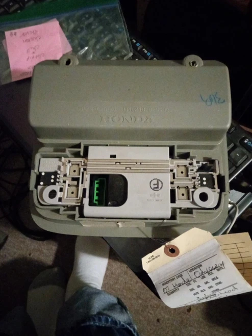 2003, 2007 Honda Odyssey Used Overhead Console