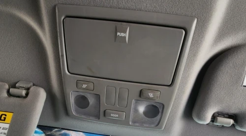 2003-2008 Hyundai Tiburon Used OEM Overhead Console