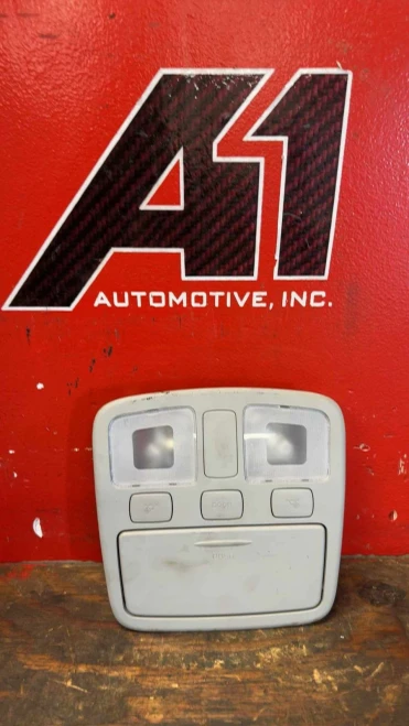 2007-2009 Hyundai Accent Front Used Overhead Console