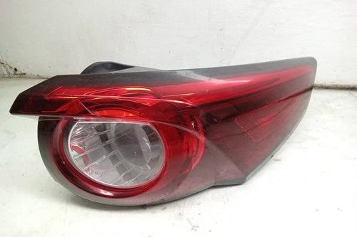 21 2021 Mazda CX-9 Passenger RH Quarter Mounted Tail Light Lamp OEM used OEM tail light assembly