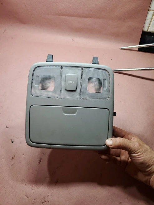 2011 Hyundai Elantra Used Overhead Console