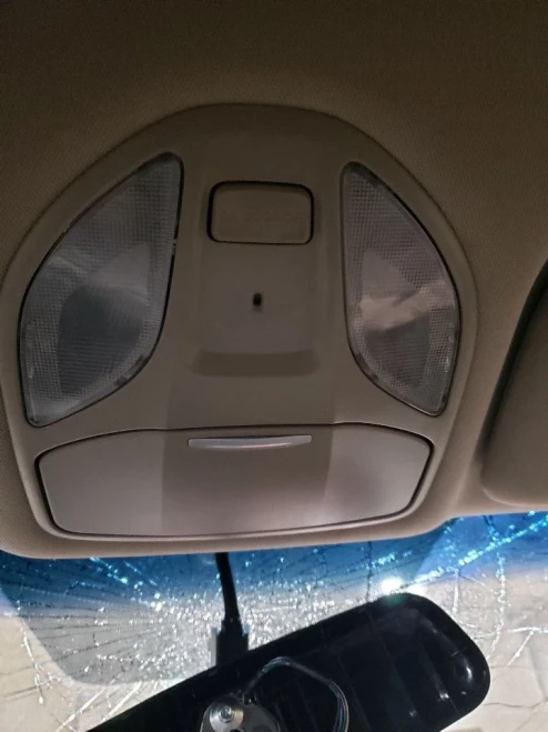 2013-2016 Hyundai Santa Fe Without Sunroof Tan Used Overhead Console