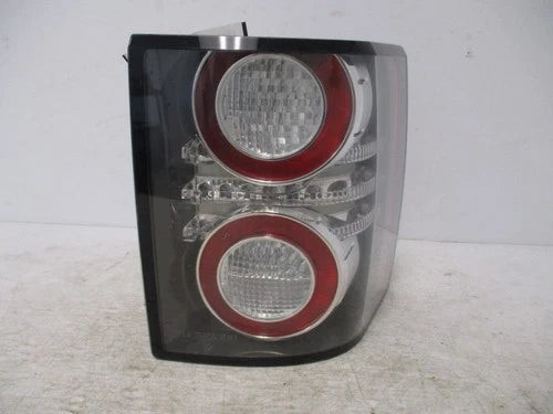 2010 2011 Range Rover Passenger RH Tail Lamp OEM used OEM tail light assembly