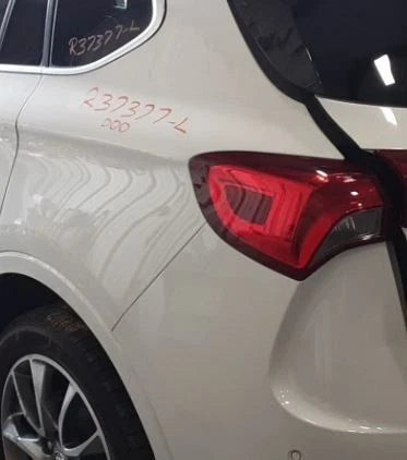 2019 2020 Buick Envision Driver Left Quarter Panel Mounted Tail Light Lamp OEM used OEM tail light assembly
