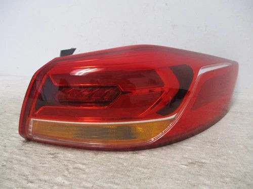 2017 2018 Hyundai Elantra Sedan Sport Passenger RH LED Tail Lamp OEM used OEM tail light assembly