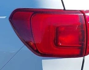 2017-2019 GMC Acadia LH Driver Quarter Panel Mounted Tail Light Lamp OEM used OEM tail light assembly