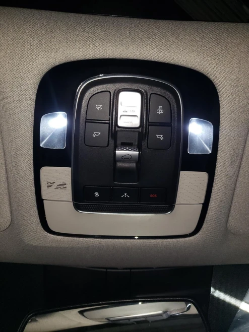 2020-2022 Hyundai Palisade Sunroof With Display Used Overhead Console