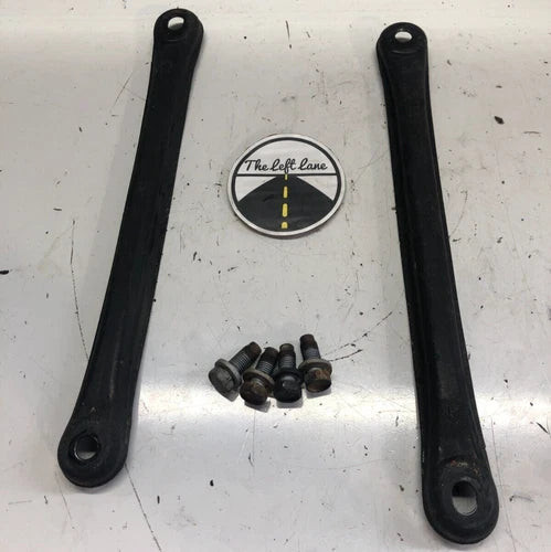 95-01 Toyota Crown Majesta UZS151 Rear Subframe Brace Bar Set OEM used OEM subframe bracket and support