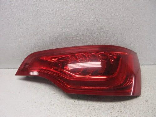 2010-2015 Audi Q7 Passenger RH Gate Mounted Tail Lamp OEM OEM used OEM tail light assembly