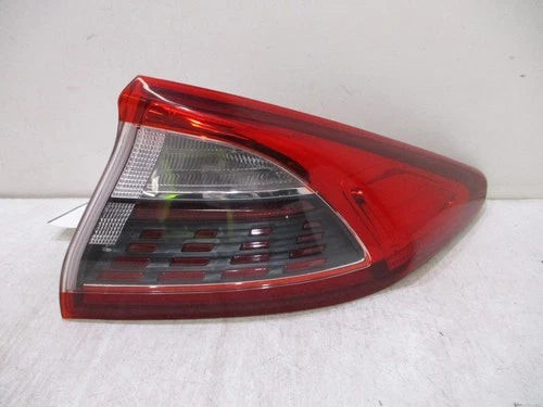 2017 2018 2019 Hyundai Ioniq Electric Passenger RH Tail Lamp OEM used OEM tail light assembly