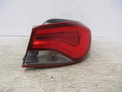 2014 2015 2016 Hyundai Elantra Sedan Passenger RH LED Tail Lamp OEM used OEM tail light assembly