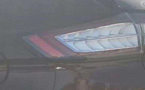 2015-2018 Ford Edge LH Driver Quarter Panel Mounted Tail Light Lamp OEM used OEM tail light assembly