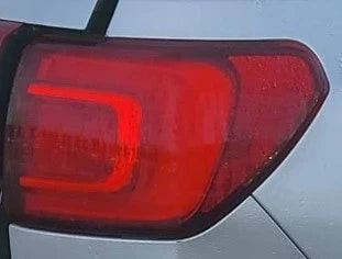 2017-2019 GMC Acadia RH Passenger Quarter Panel Mounted Tail Light Lamp OEM used OEM tail light assembly