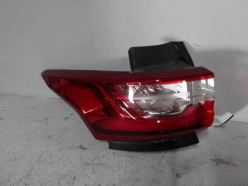 2018-2021 Chevrolet Traverse Driver LH Tail Light Lamp OEM used OEM tail light assembly