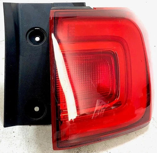 2017-2019 GMC Acadia Passenger RH Tail Light Lamp Quarter Panel Mounted OEM used OEM tail light assembly