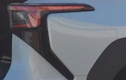 2023 Subaru Solterra Passenger RH Quarter Mounted Tail Light Lamp OEM OEM used OEM tail light assembly