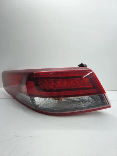 2016-2018 16 17 18 Kia Optima Driver LH Quarter Mounted Tail Lamp Light OEM used OEM tail light assembly