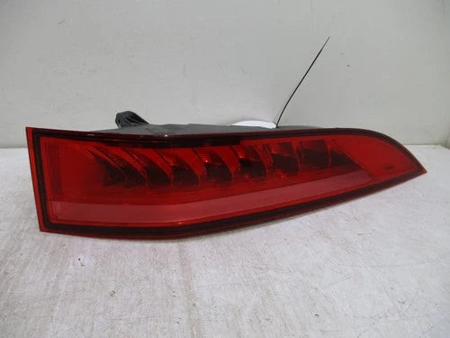 2017 2018 2019 2020 Jaguar F-Pace Passenger RH Tail Lamp OEM used OEM tail light assembly