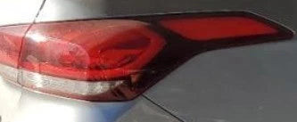 2015-2016 Hyundai Genesis RH Passenger Quarter Panel Mounted Tail Light Lamp OEM used OEM tail light assembly