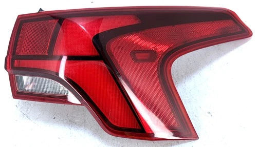 2021-2023 Hyundai Santa Fe Passenger RH Tail Light Lamp Quarter Mounted LED OEM used OEM tail light assembly