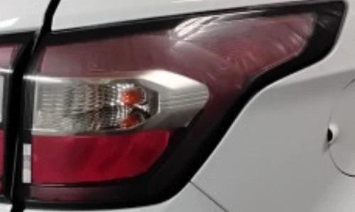 2017-2018 Ford Escape RH Passenger Quarter Panel Mounted Tail Light Lamp OEM used OEM tail light assembly