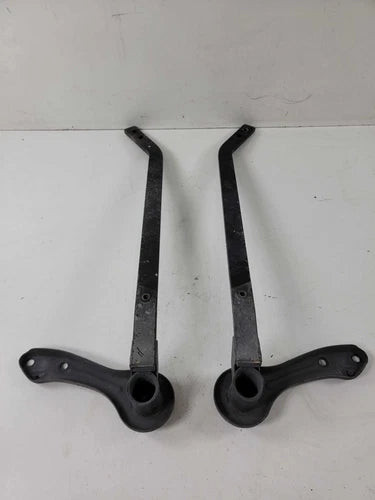 08-13 BMW E90 E92 E93 M3 OEM Sub Frame Rear Differential Left Right Bracket Arm used OEM rear differential carrier