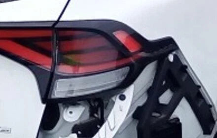 2023 Kia Sportage Passenger RH LED Quarter Mounted Tail Light Lamp OEM OEM used OEM tail light assembly