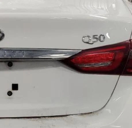 2018-2023 Infiniti Q50 RH Passenger Lid Mounted Tail Light Lamp OEM used OEM tail light assembly