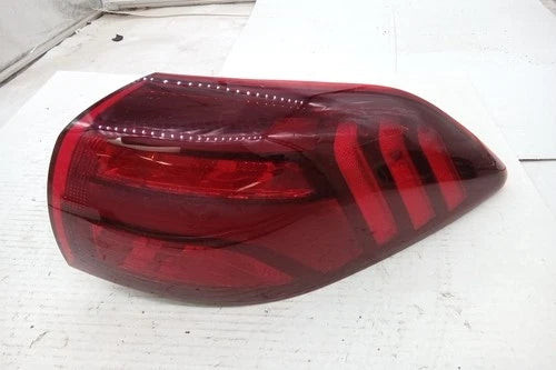 2020 Hyundai Tucson Passenger RH Tail Lamp Quarter Panel Mounted OEM used OEM tail light assembly