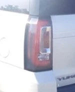 15-20 GMC Yukon LH Driver Tail Light Lamp OEM OEM used OEM tail light assembly