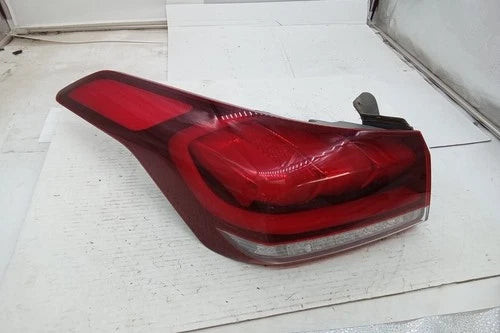 2015 Hyundai Genesis Driver LH Tail Lamp Quarter Panel Mounted OEM used OEM tail light assembly