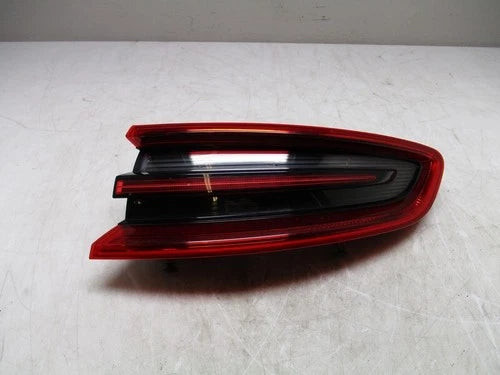 2015-2018 Porsche Macan RH Passenger Quarter Mounted Tail Light Lamp OEM used OEM tail light assembly
