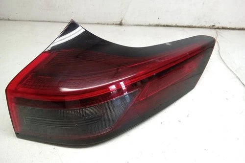 23 2023 Nissan Rogue Passenger RH Quarter Mounted Tail Lamp Light OEM used OEM tail light assembly