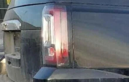 2015-2020 GMC Yukon Passenger RH Quarter Mounted Tail Light Lamp OEM OEM used OEM tail light assembly