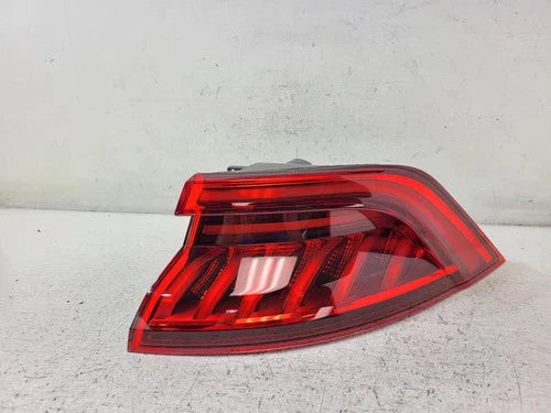 2023 Audi SQ8 Quarter Mount Passenger RH Tail Light Lamp OEM OEM used OEM tail light assembly