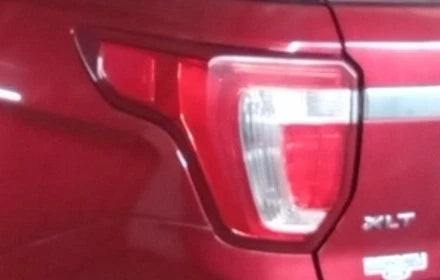 16 17 18 19 Ford Explorer Driver LH Quarter Mounted Tail Lamp Light OEM used OEM tail light assembly