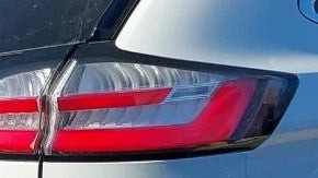 2019-2024 Ford Edge RH Passenger Quarter Panel Mounted Tail Light Lamp OEM used OEM tail light assembly
