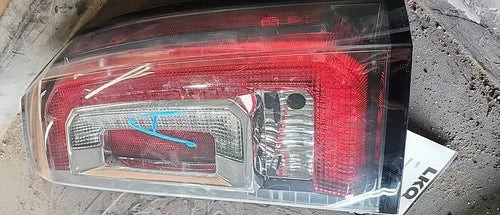 2015-2020 GMC Yukon XL 1500 RH Passenger Tail Light Lamp OEM used OEM tail light assembly
