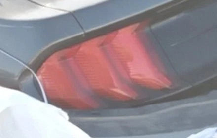 18-23 Ford Mustang Left Driver Quarter Mounted Tail Light Lamp OEM OEM used OEM tail light assembly