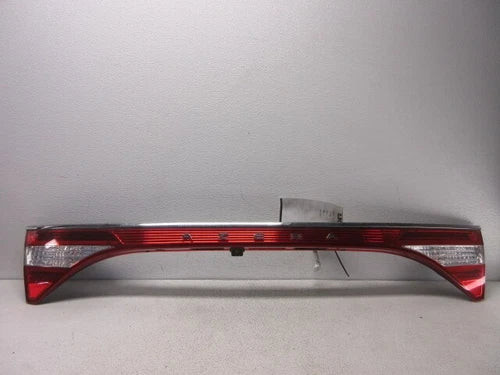 2012-2015 Hyundai Azera Lid Mounted Tail Lamp Assembly OEM OEM used OEM tail light assembly