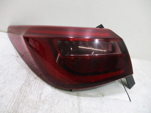 18 19 20 21 22 23 Infiniti Q50 Driver LH Tail Lamp OEM used OEM tail light assembly