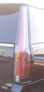 16-20 Cadillac Escalade RH Passenger Tail Light Lamp OEM OEM used OEM tail light assembly