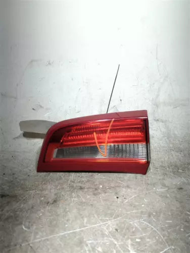2012 Volvo 60 Series Lid Mounted Righ Used OEM Right Tail Light Assembly used OEM tail light assembly